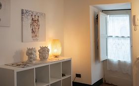 Civico 18 & Manzoni House - Exclusive Brand 